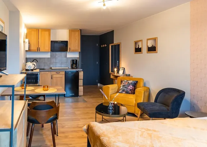 Escapade Place 11 N3- Studio Dinan Centre